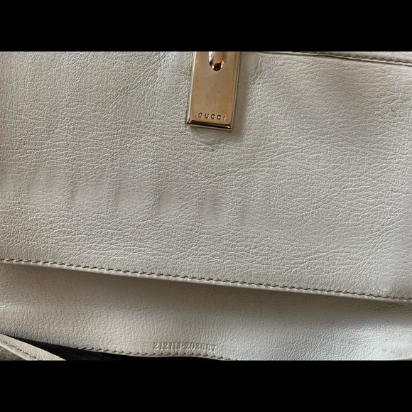 💥 Vintage Gucci White Leather  Wallet - Picture 4 of 8